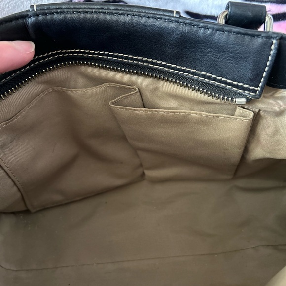 EUC condition Coach bag. Black leather F13084 *****SOLD****** - Picture 10 of 10